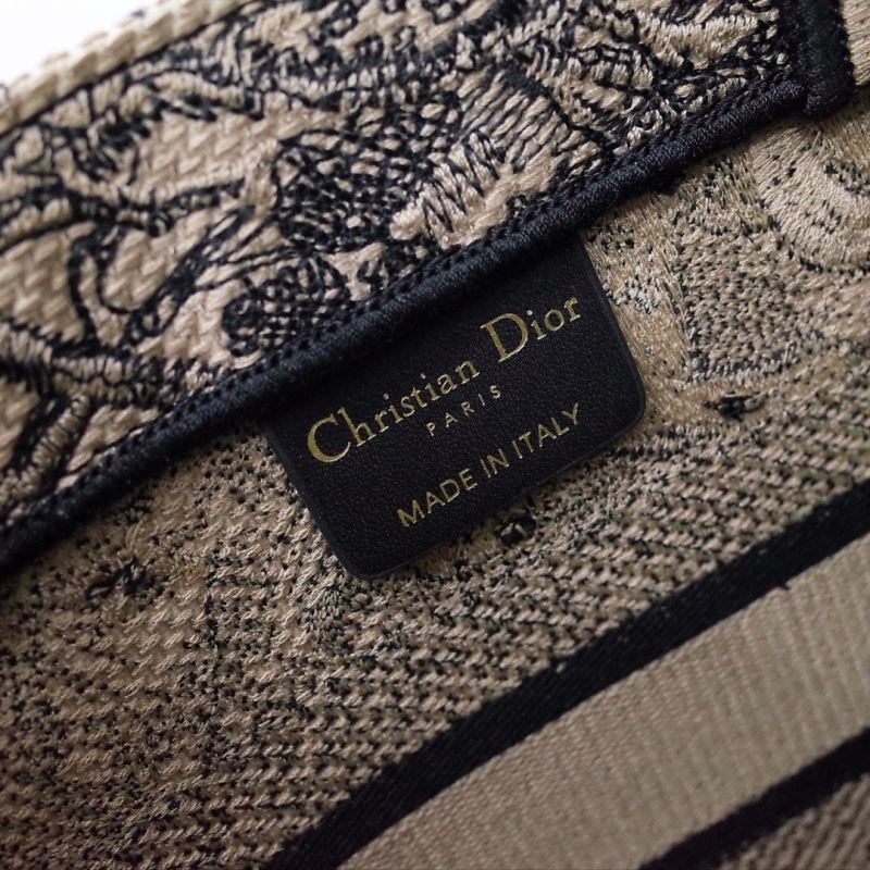 Christian Dior Shopping Bags